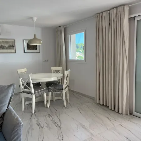 Meerblick Mit Terrasse, Pool Und Kostenlosen Wlan Neu Renoviert Benissa