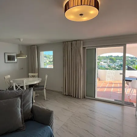 Apartment Meerblick Mit Terrasse, Pool Und Kostenlosen Wlan Neu Renoviert Benissa