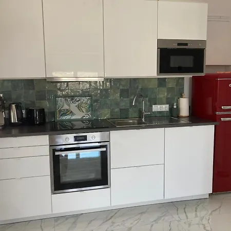 Meerblick Mit Terrasse, Pool Und Kostenlosen Wlan Neu Renoviert * Benissa