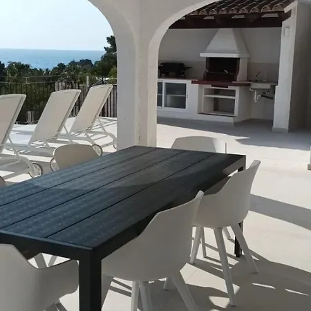 Meerblick Mit Terrasse, Pool Und Kostenlosen Wlan Neu Renoviert Apartment *