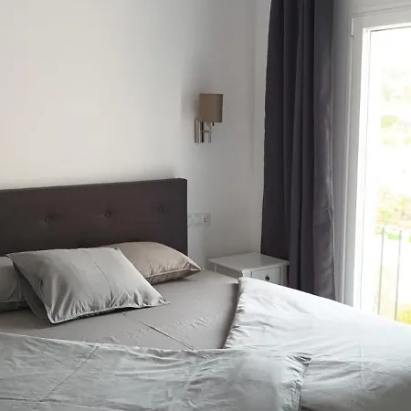 Meerblick Mit Terrasse, Pool Und Kostenlosen Wlan Neu Renoviert *