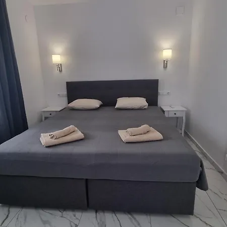 Meerblick Mit Terrasse, Pool Und Kostenlosen Wlan Neu Renoviert Apartment Benissa