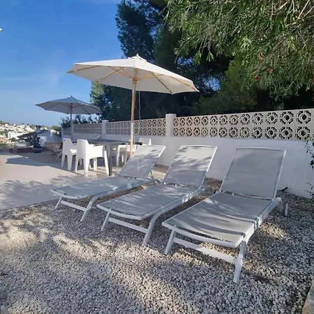 Apartment Meerblick Mit Terrasse, Pool Und Kostenlosen Wlan Neu Renoviert Benissa