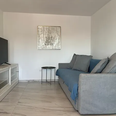 Meerblick Mit Terrasse, Pool Und Kostenlosen Wlan Neu Renoviert Appartement